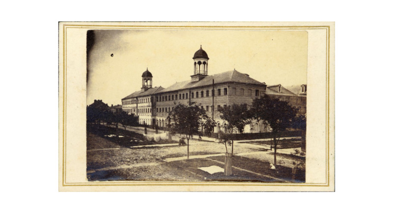 A view of the Orleans Parish Prison, where self-liberating people were held after capture and endured poor prison conditions. 