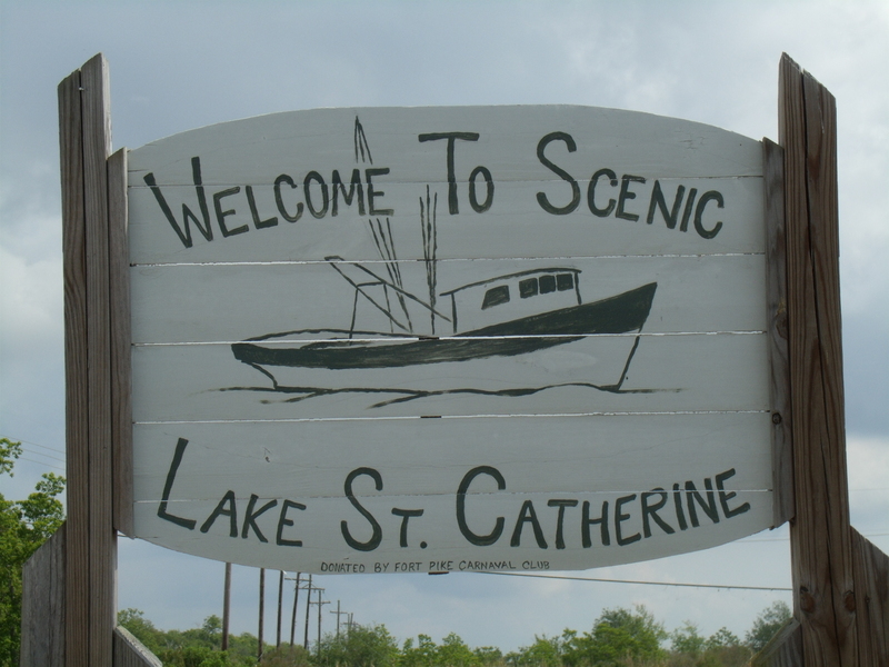 Lake Catherine Welcome Sign